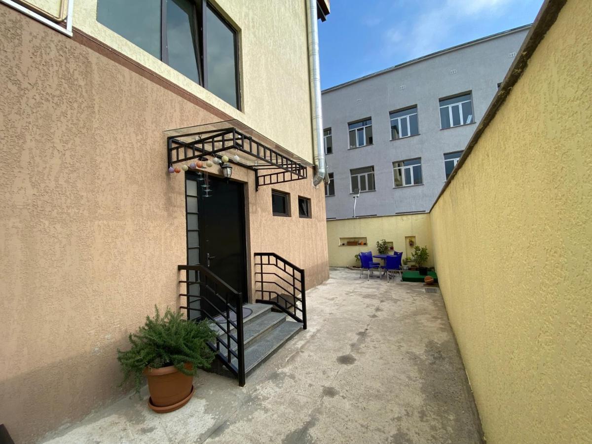 Lovely And Cozy Apartment! كوتايسي المظهر الخارجي الصورة