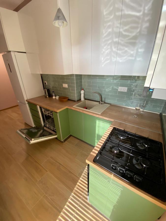 Lovely And Cozy Apartment! كوتايسي المظهر الخارجي الصورة