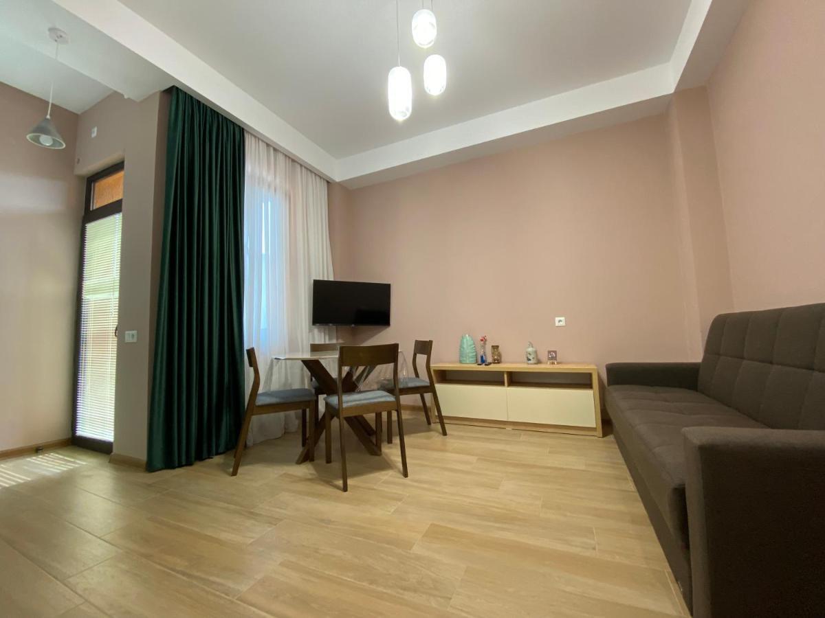 Lovely And Cozy Apartment! كوتايسي المظهر الخارجي الصورة